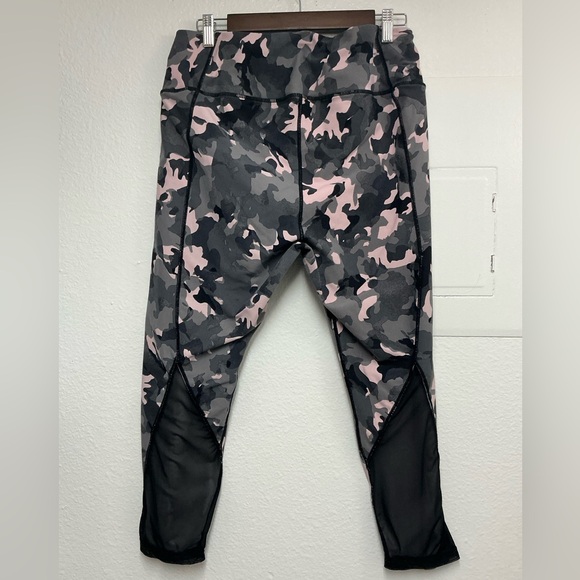 Torrid Women's Camouflage Leggings in Black, Gray, and Pink - Picture 2 of 8